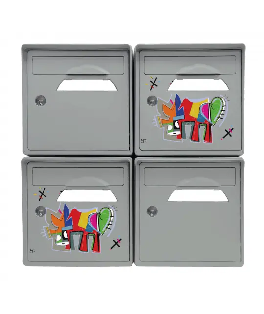 pack-de-4-boites-aux-lettres-murales-vache-de-coeur-vanluc-x2-gris-souris-x2.webp