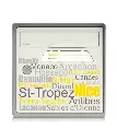 boite-aux-lettres-1-porte-gris-sous-le-soleil.webp